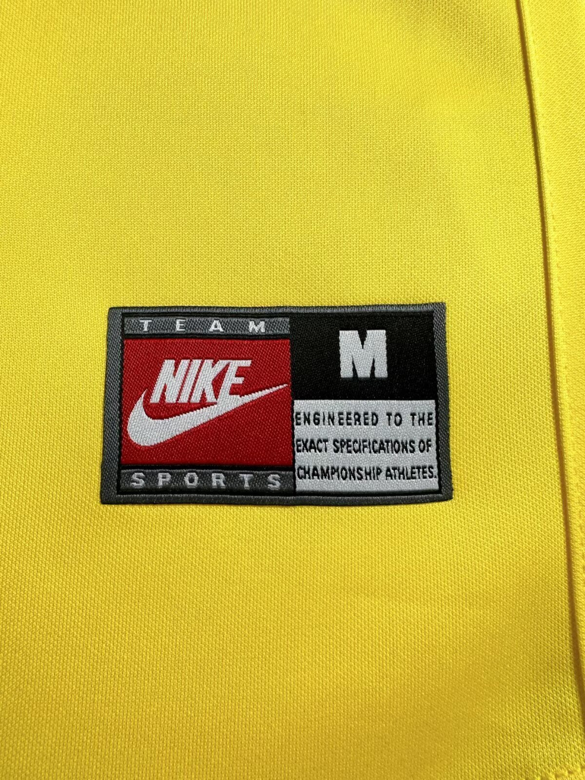Camiseta Retro de Hombre del Arsenal Visitante - Temporada 2000/01