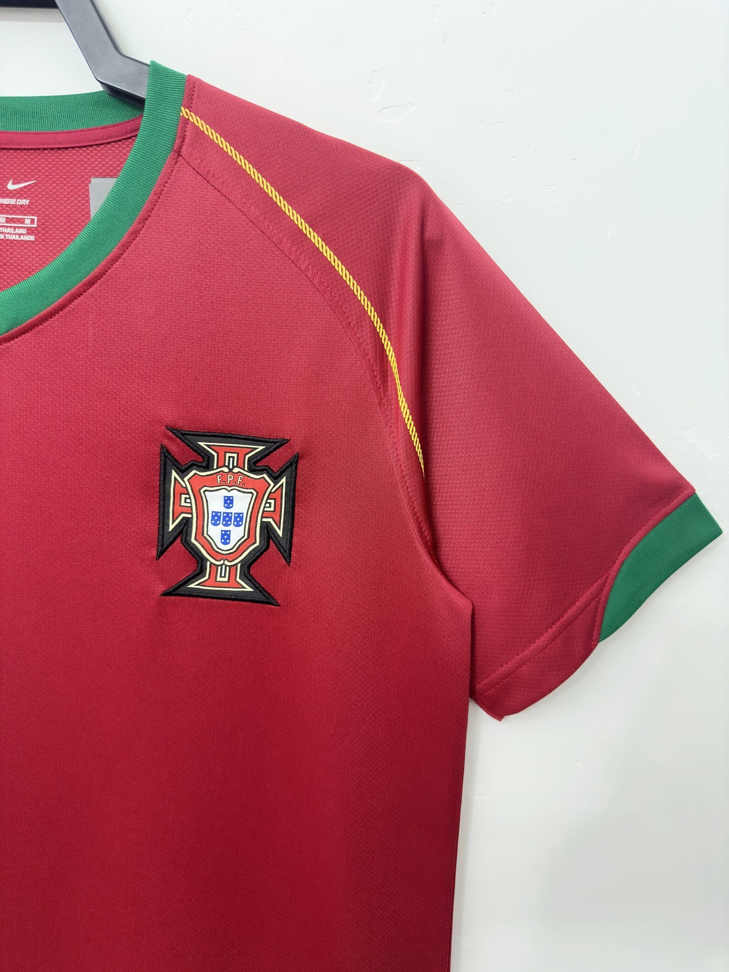 Man's Retro Jersey Portugal National Team - 2006