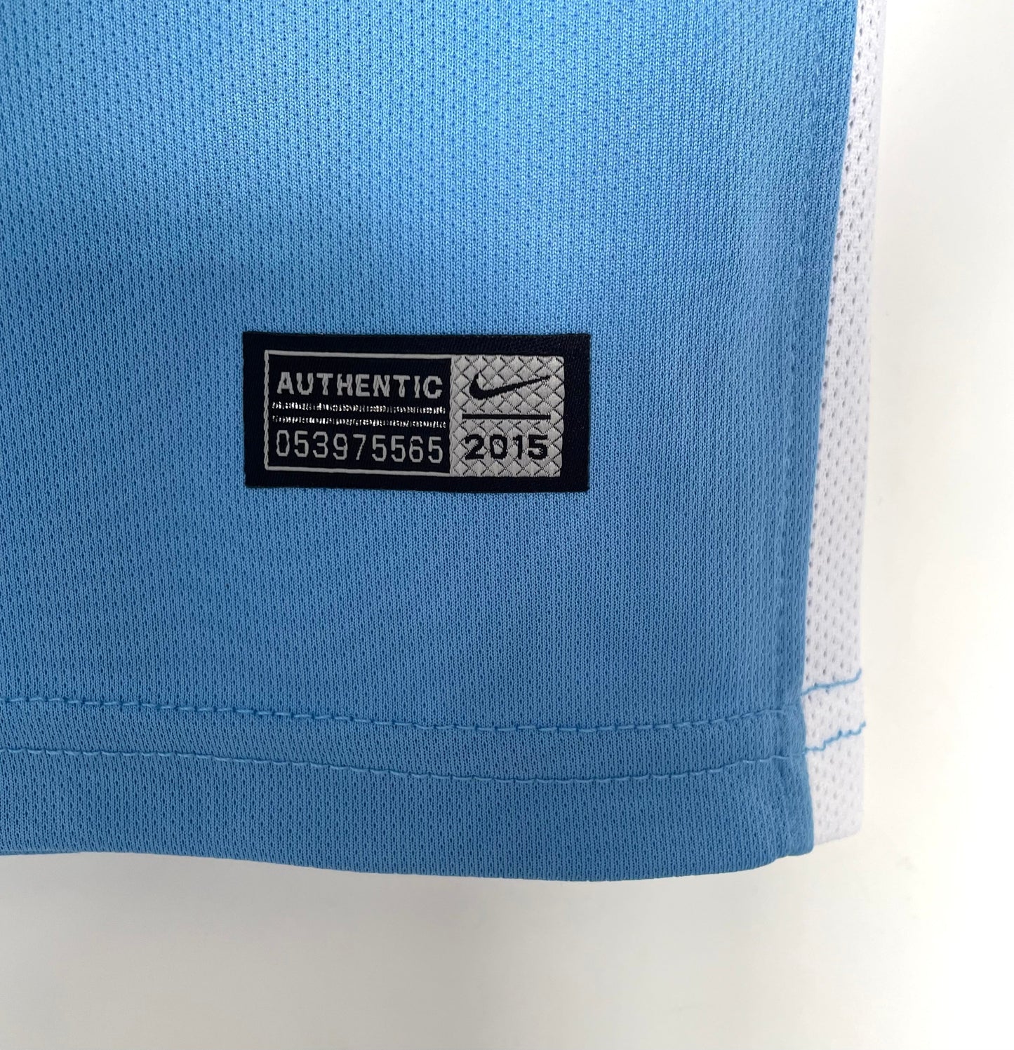 Jersey Manchester City Retro Home - 2015/2016