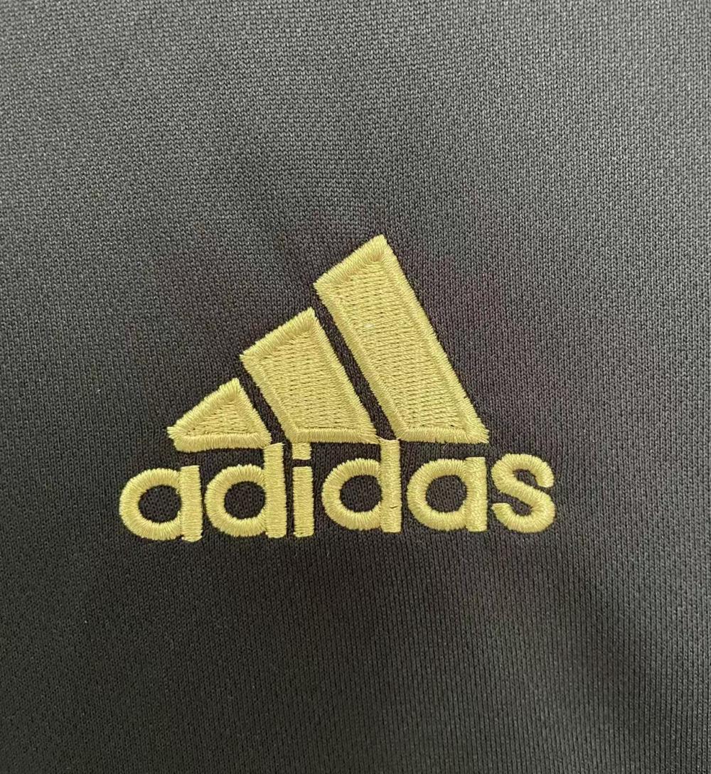 Camiseta Retro de Hombre del Equipo Juventus - 2015/16