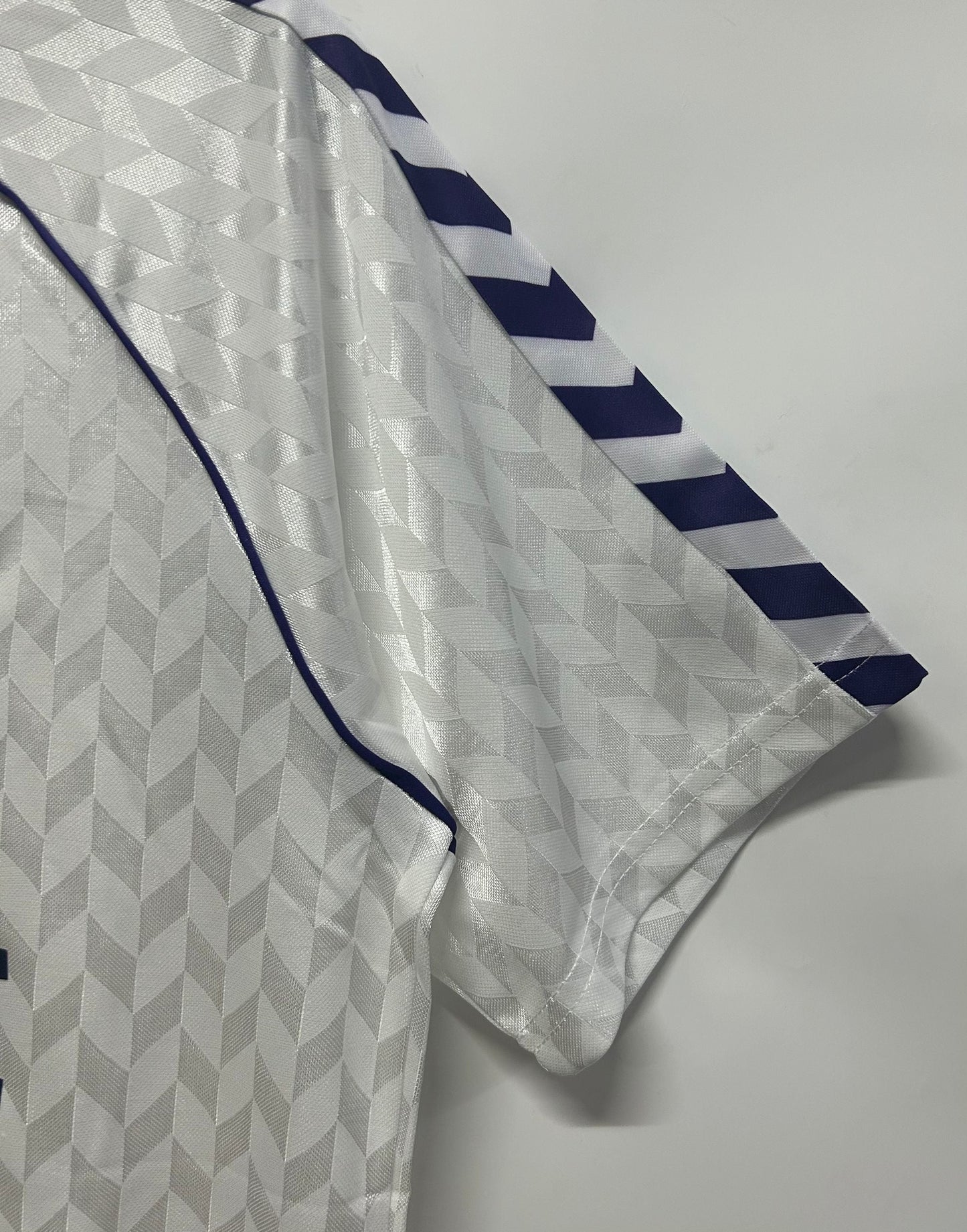 Camiseta retro de hombre del Real Madrid - Temporada 1986/1987