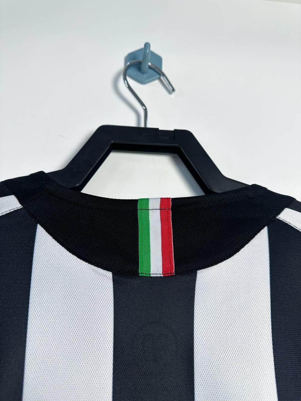 Maillot Rétro Homme Juventus Domicile - 2005/06