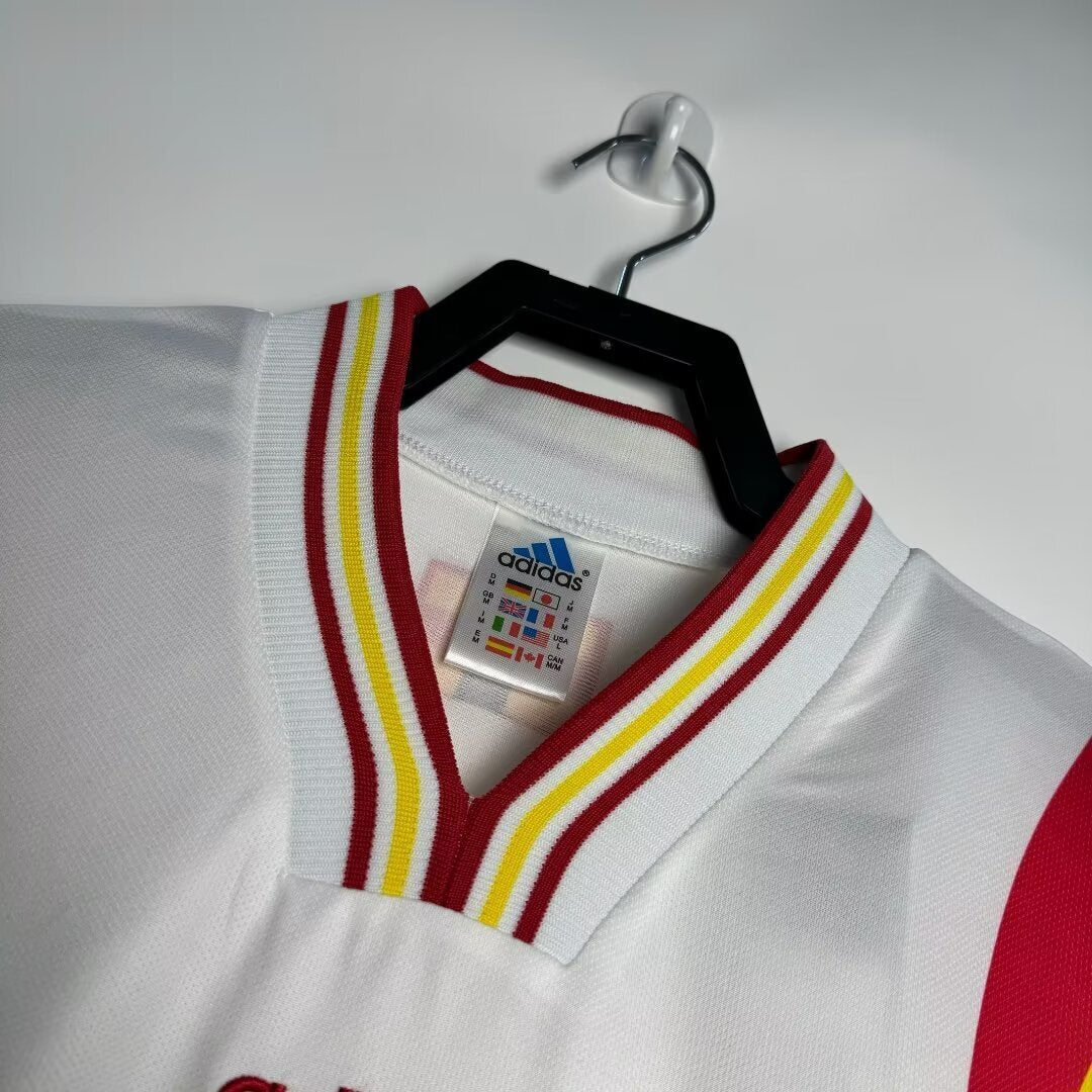 Man's Retro Jersey Spain National Team - 1996