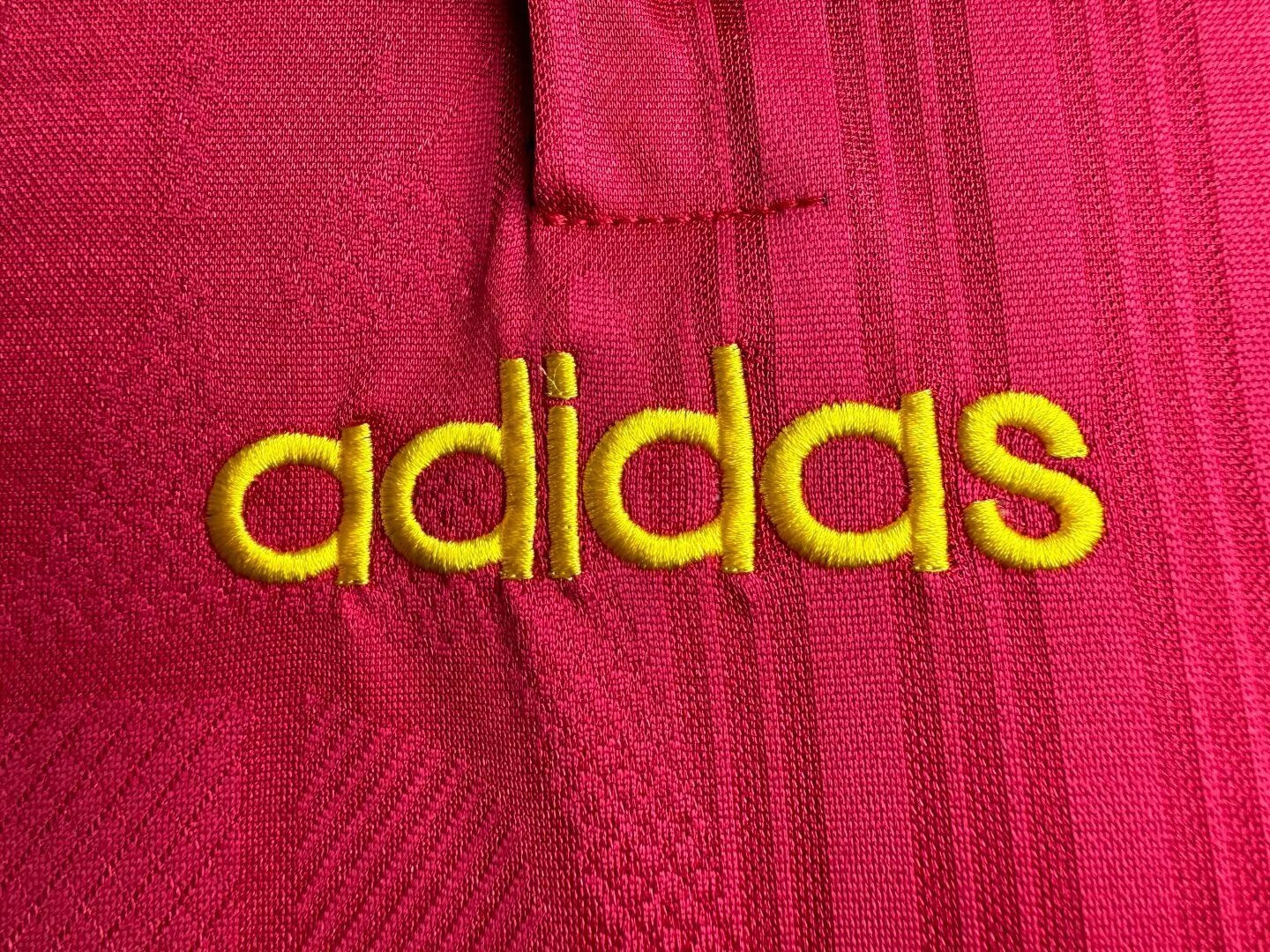 Man's Retro Jersey Spain National Team - 1996
