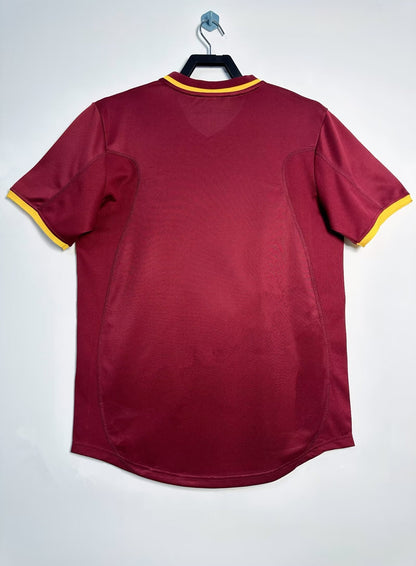 Man's Retro Jersey Portugal National Team Home - 2000