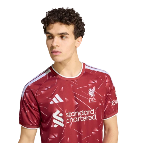Man's Jersey Liverpool Team Home - 26/27