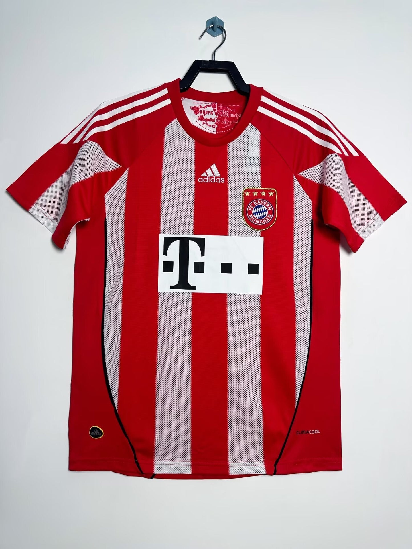 Man's Jersey Bayern Munchen Team Home -  2010/11