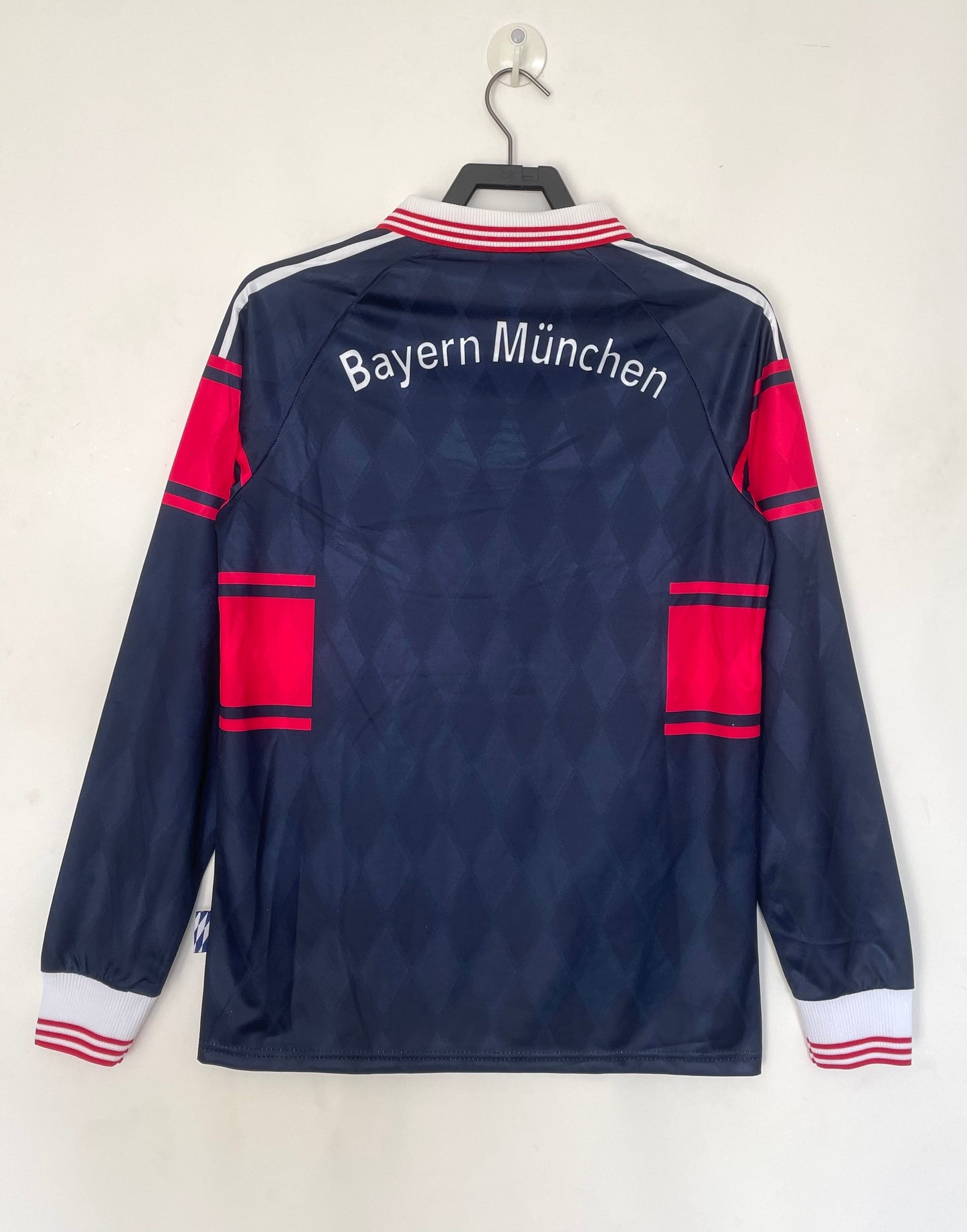 Man's Retro Long Sleeve Bayern Munchen Team - 1997/99