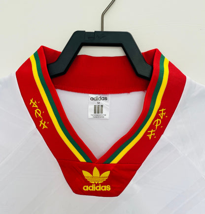 Man's Retro Jersey Portugal National Team Away - 1992/94