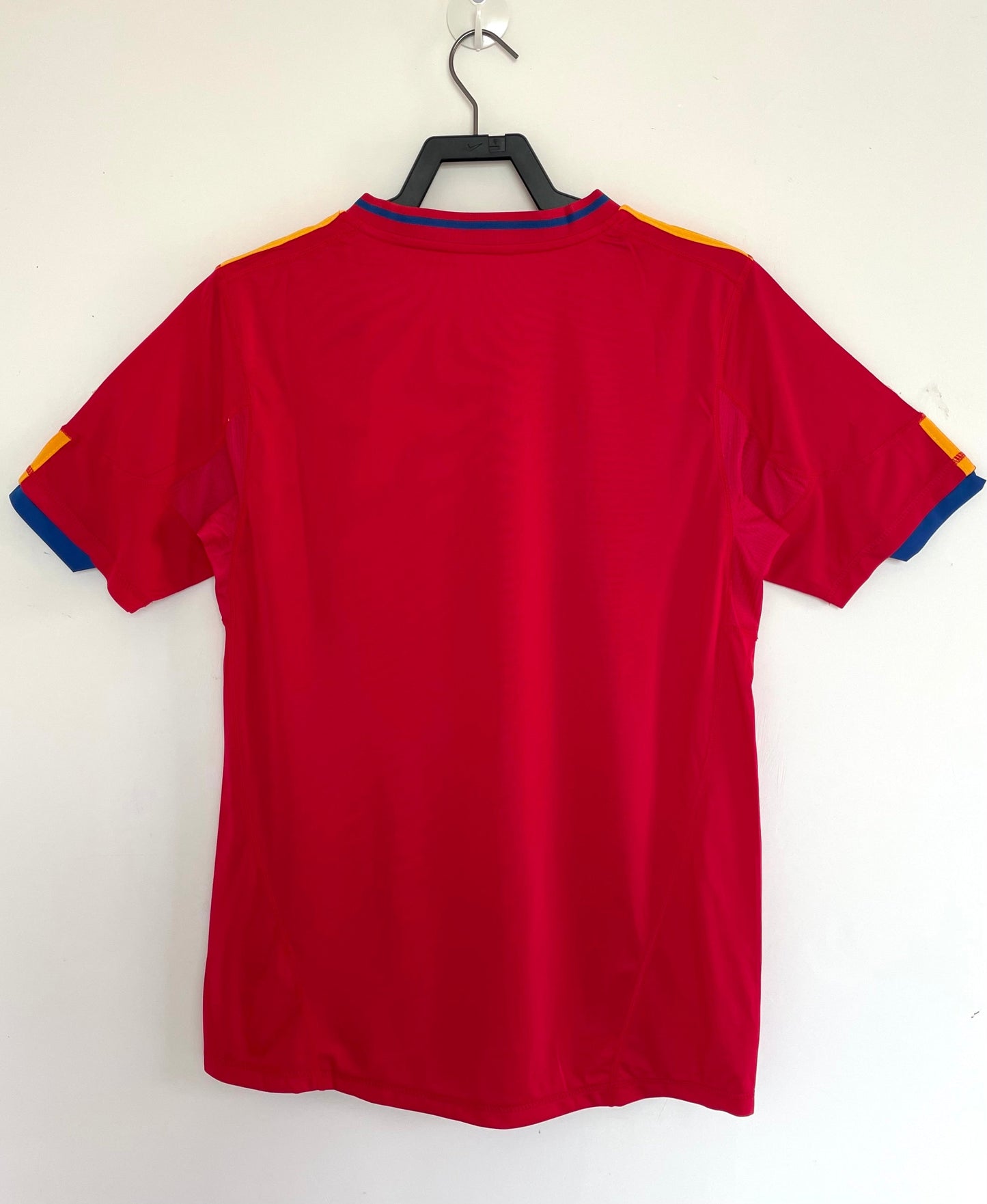 Man's Retro Jersey Spain National Team - 2010