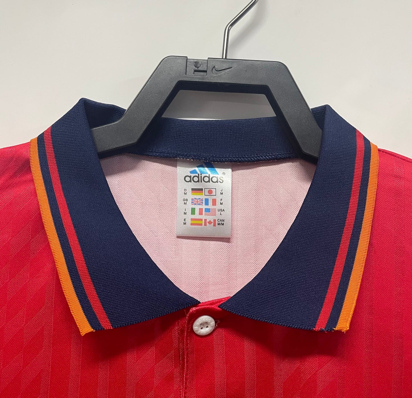 Man's Retro Jersey Spain National Team - 1994