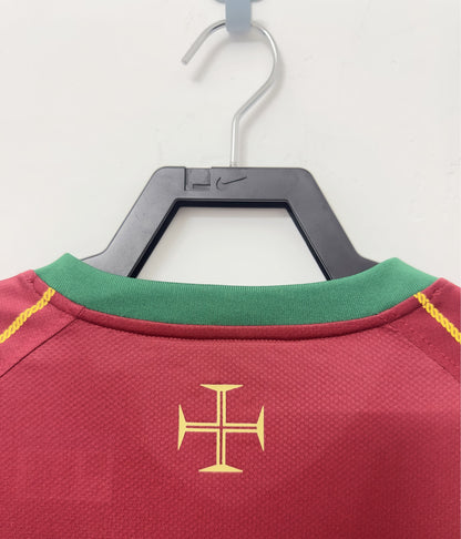Man's Retro Jersey Portugal National Team - 2006