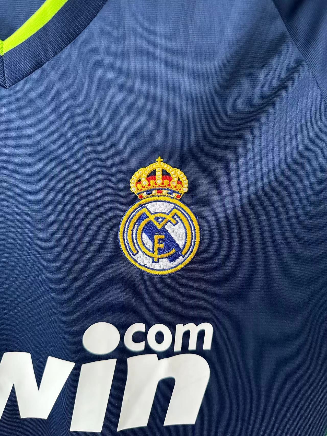 Camiseta Retro de Hombre del Real Madrid - Temporada 2010/11