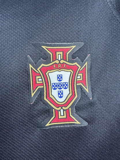Man's Retro Jersey Portugal National Team Away - 2006