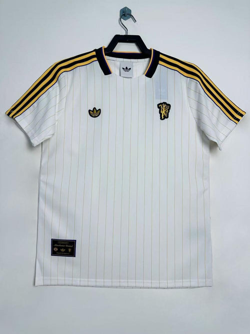 Man's Retro Jersey Manchester United Team Cultural Jersey White and Yellow - 2025/26