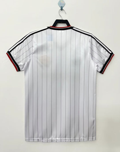 Camiseta retro de hombre del Manchester United - 1983