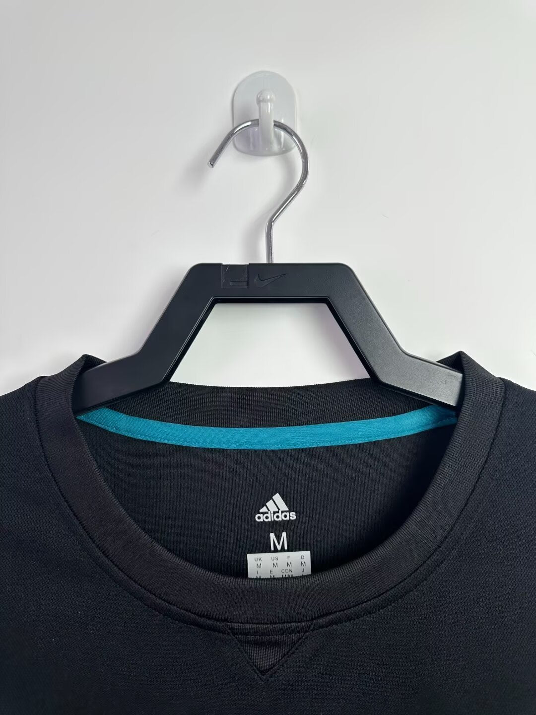 Retro Long Sleeve Real Madrid Adidas Away - 2017/18