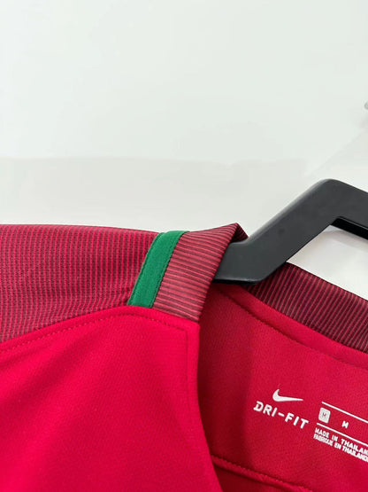 Man's Retro Long Sleeve Portugal National Team - 2016