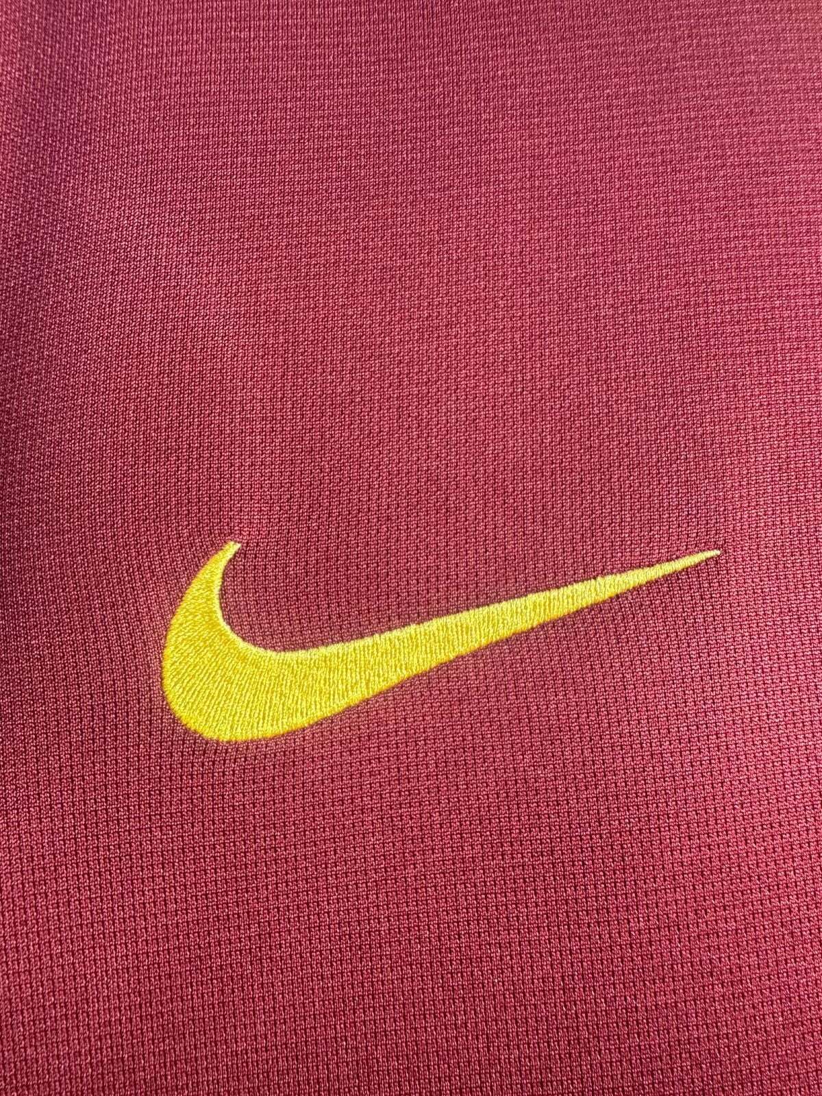 Man's Retro Jersey Portugal National Team Home - 2000