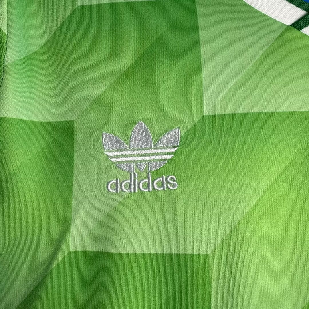 Maillot Rétro Homme Équipe Nationale d'Allemagne Vert Clair - 1998