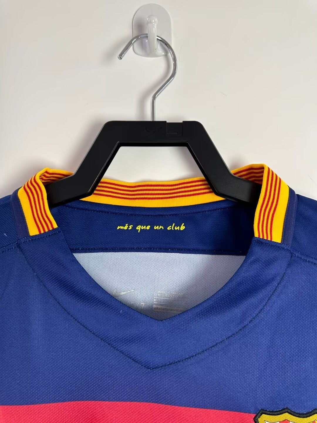 Maillot rétro à manches longues du FC Barcelone pour homme, saison 2015/16
