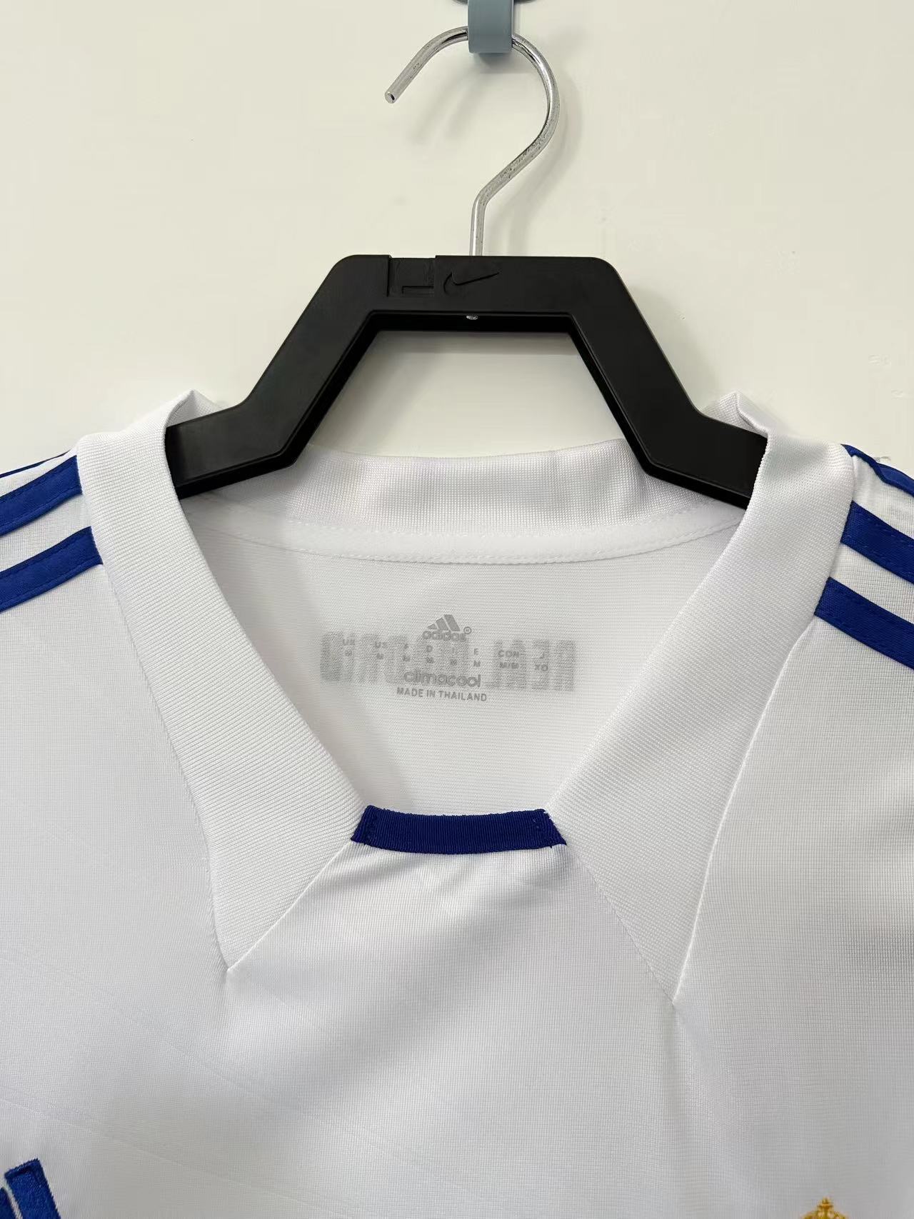 Camiseta Retro de Hombre Real Madrid - 2010/11