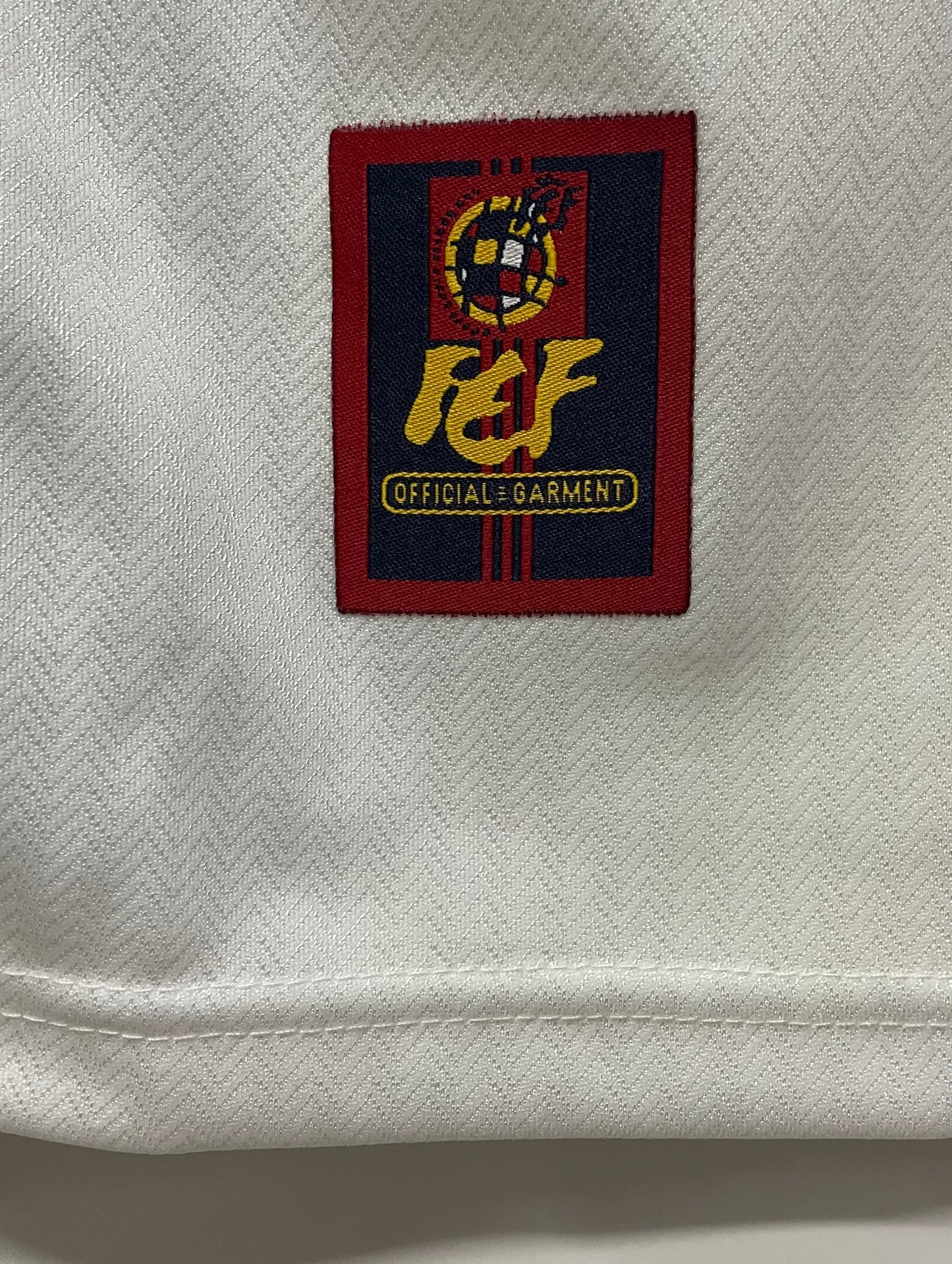 Man's Retro Jersey Spain National Team Away - 1998