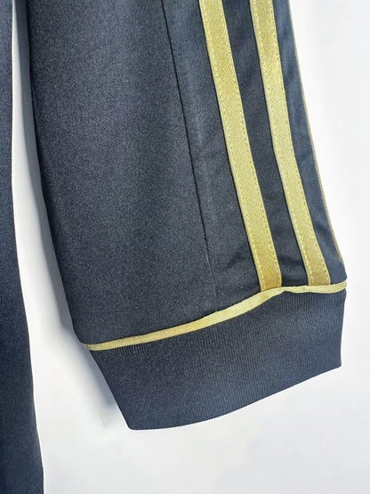 Retro Long Sleeve Real Madrid Adidas Away - 2011/12