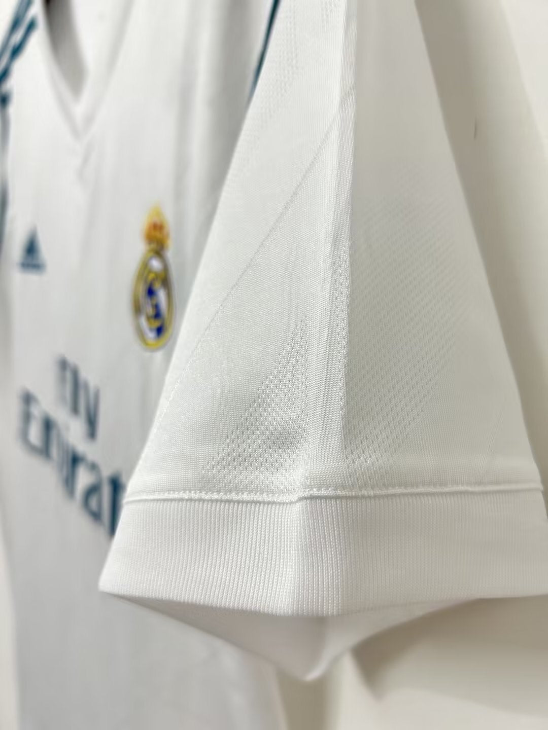 Camiseta Retro de Hombre Real Madrid - Temporada 2017/18
