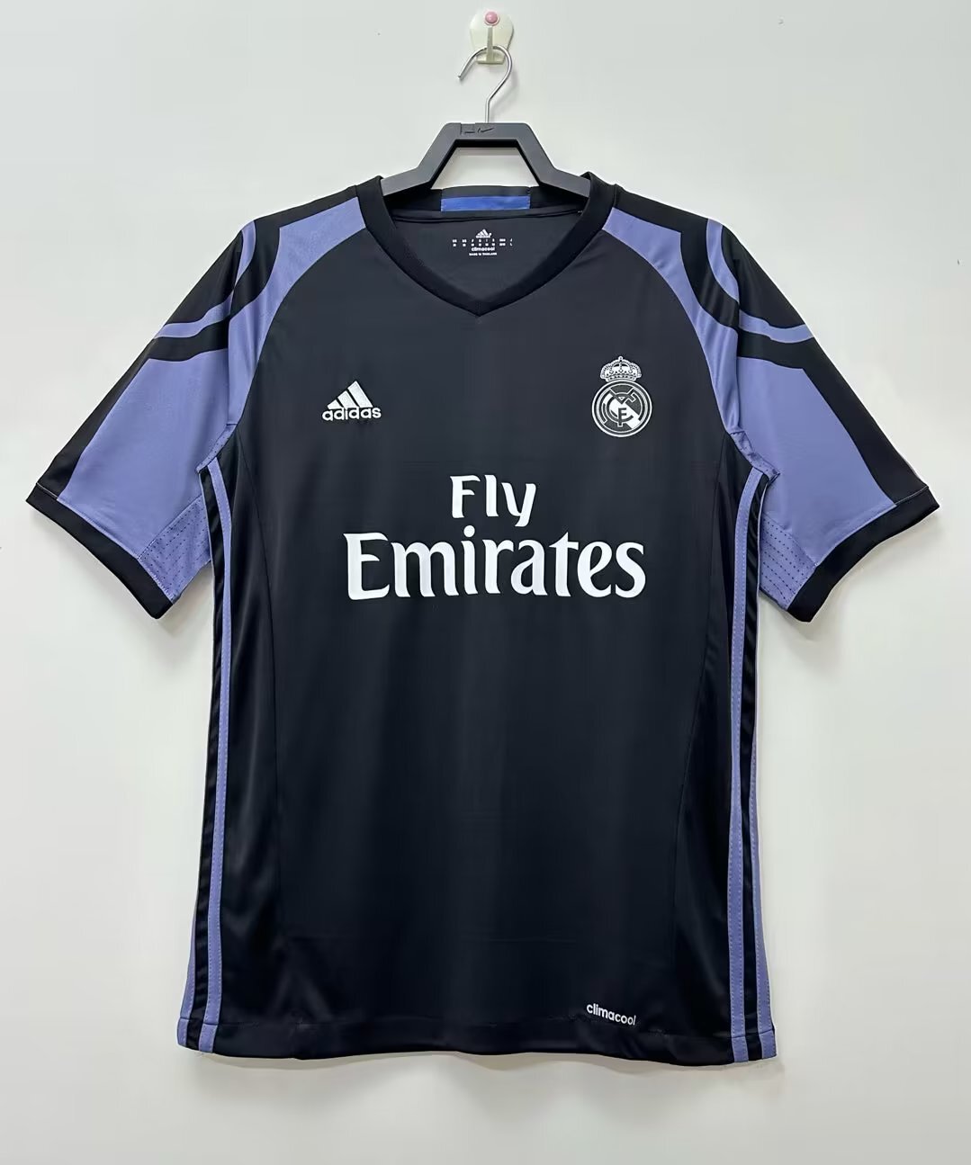 Camiseta Retro de Hombre Real Madrid - Temporada 2016/17