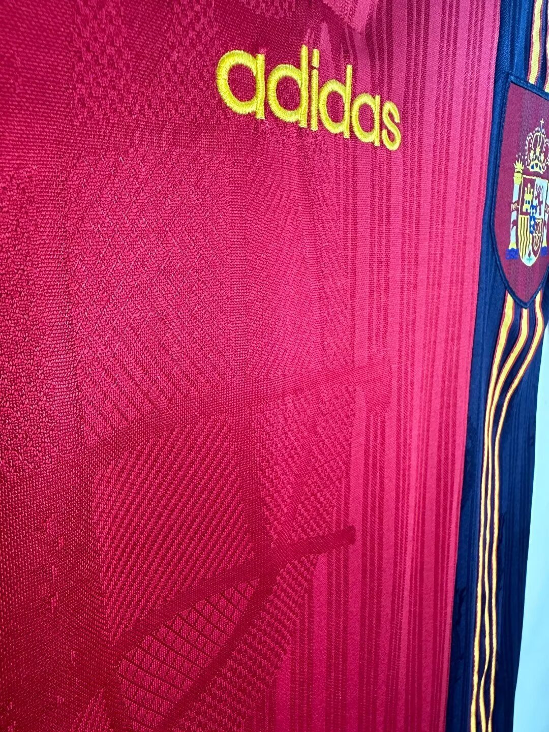 Man's Retro Jersey Spain National Team - 1996