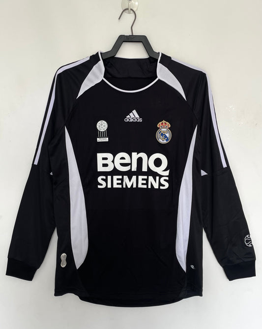 Camiseta Retro de Hombre de Manga Larga del Real Madrid Negra - 2006/07