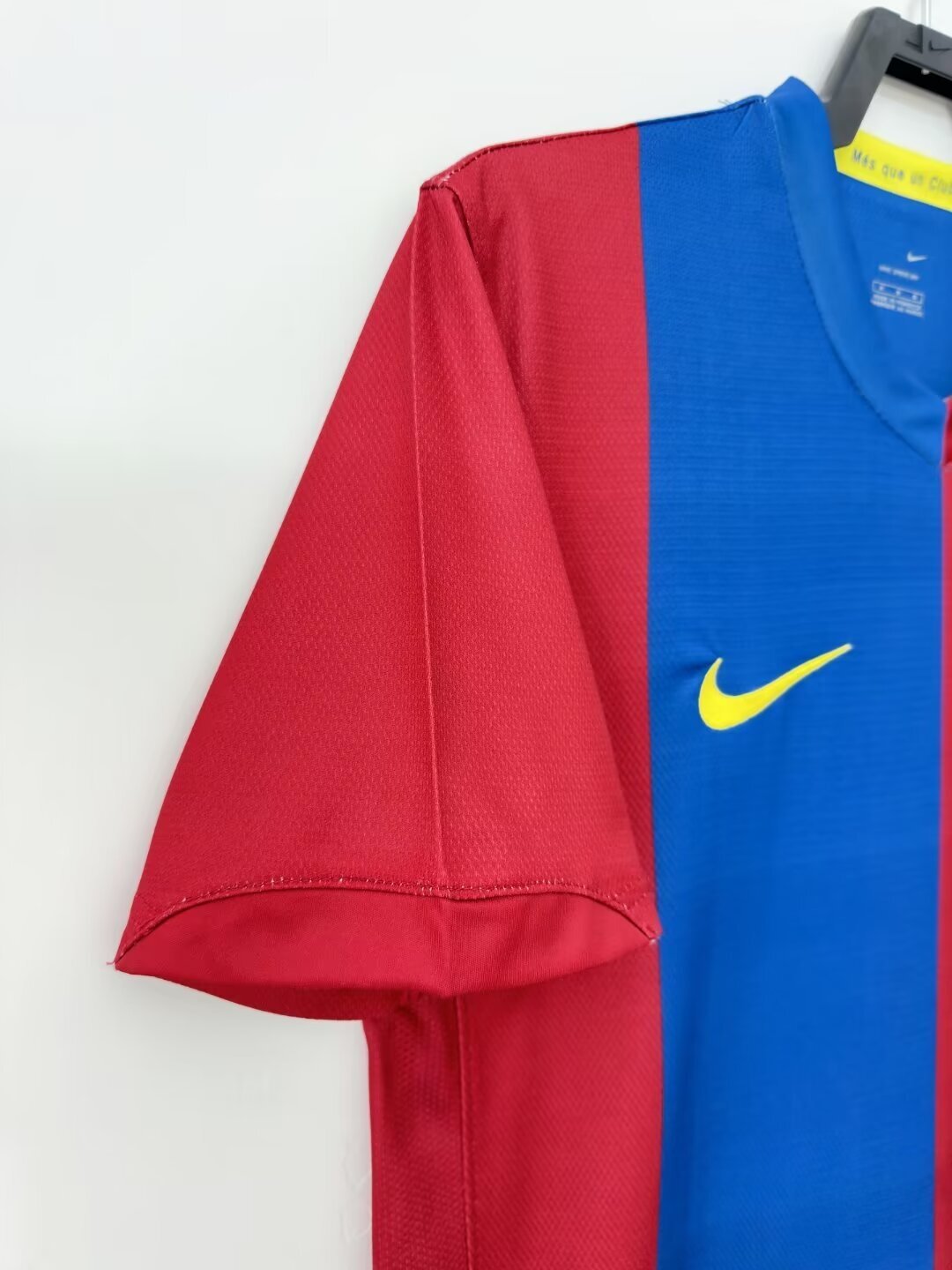 Jersey retro de hombre del equipo de Barcelona - 2006/07