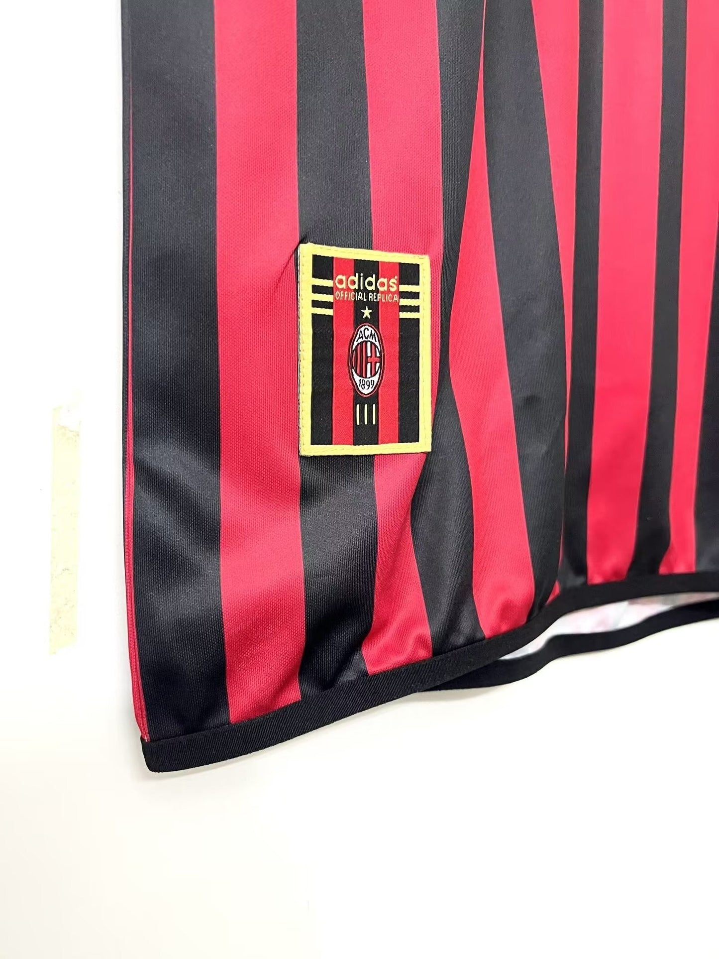 Camiseta retro de hombre del equipo de Milán - 1999/00
