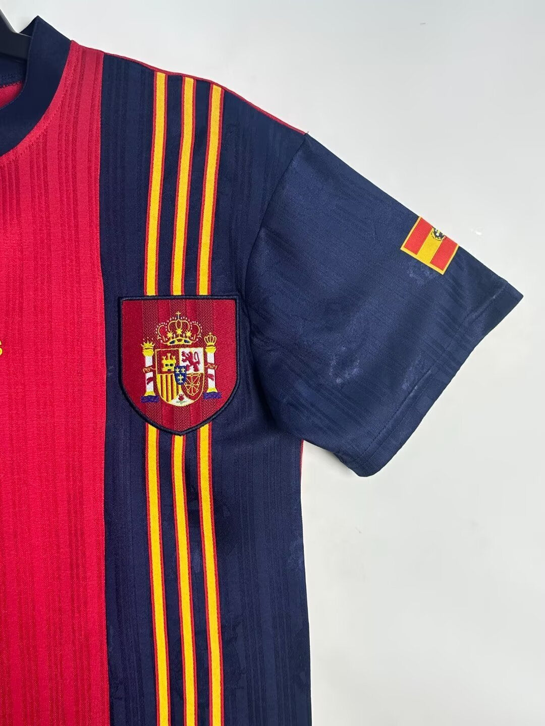 Man's Retro Jersey Spain National Team - 1996