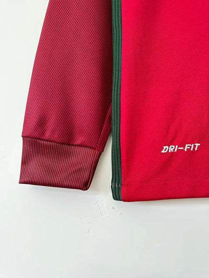 Man's Retro Long Sleeve Portugal National Team - 2016