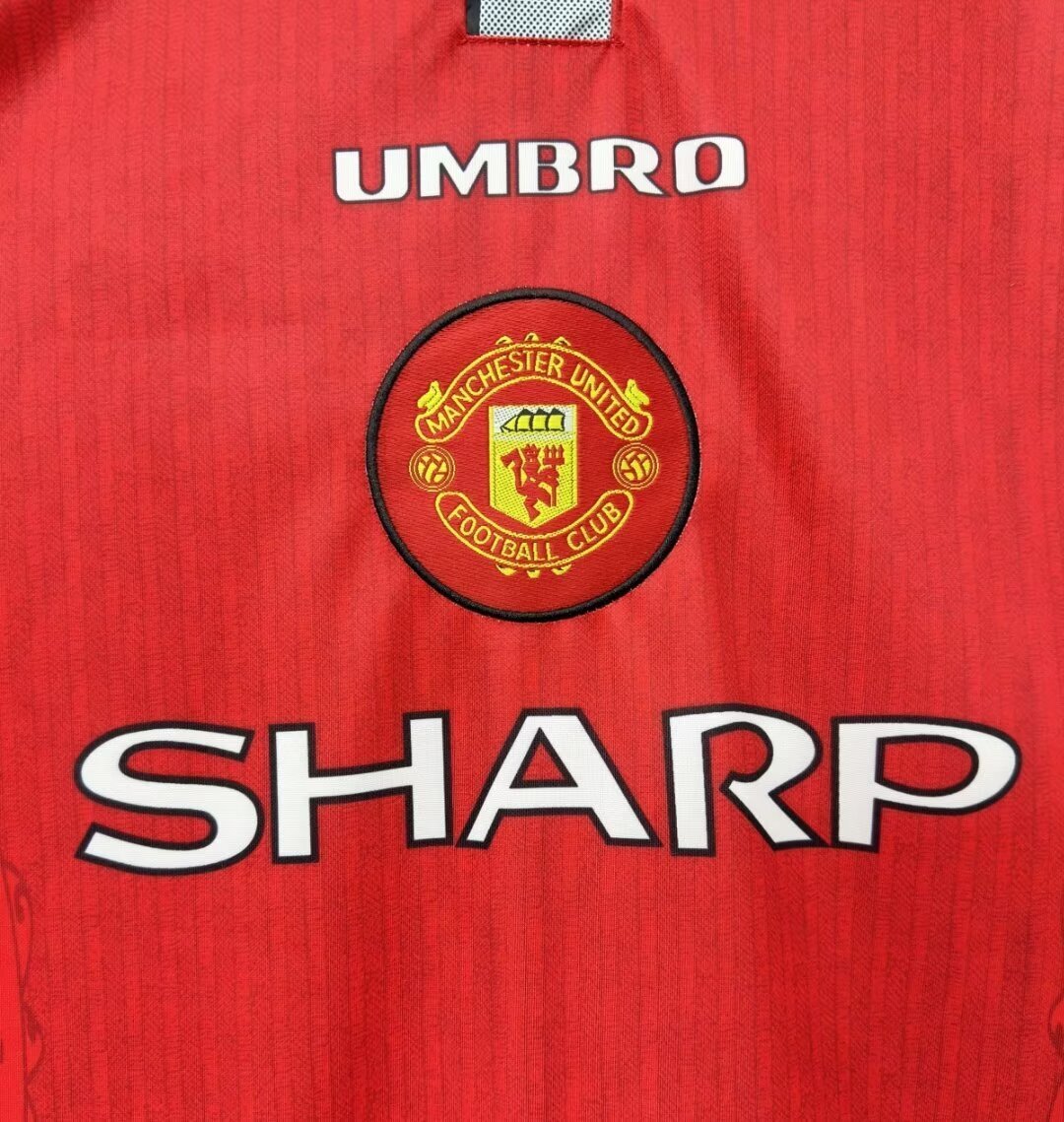 Camiseta retro de hombre del Manchester United - Temporada 1996/97