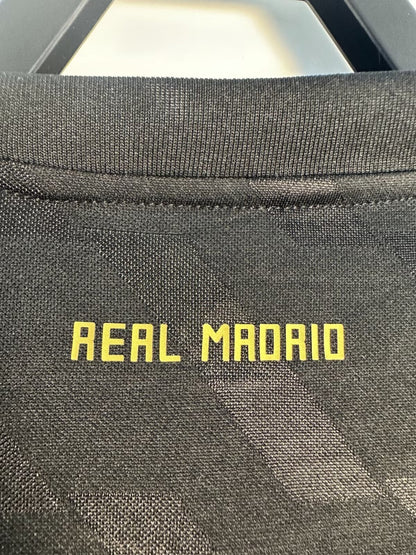 Retro Long Sleeve Real Madrid Adidas Away - 2011/12