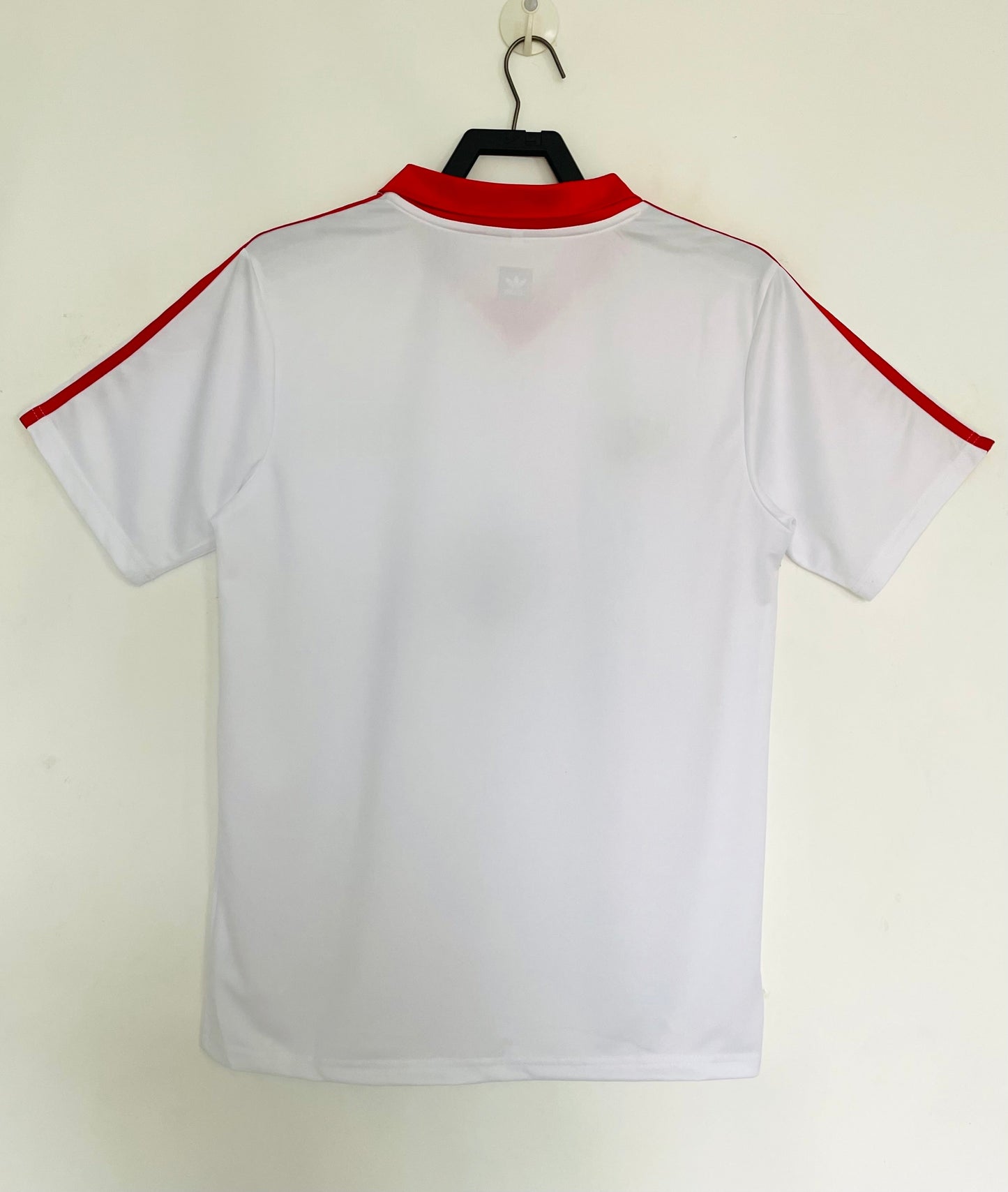 Man's Retro Jersey Hamburger SV Team Home - 1980/81