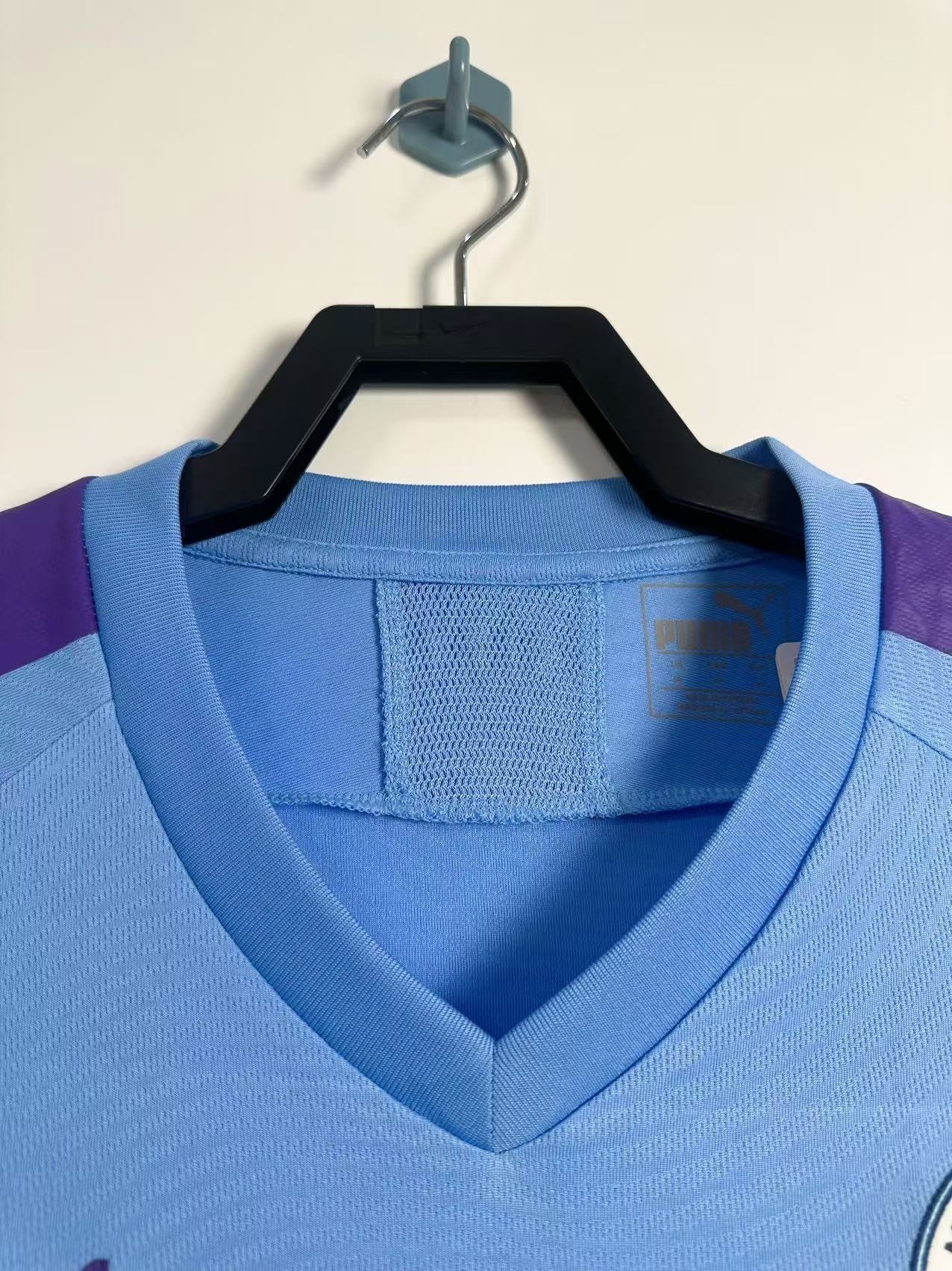 Jersey Manchester City Retro Home - 2019/2020