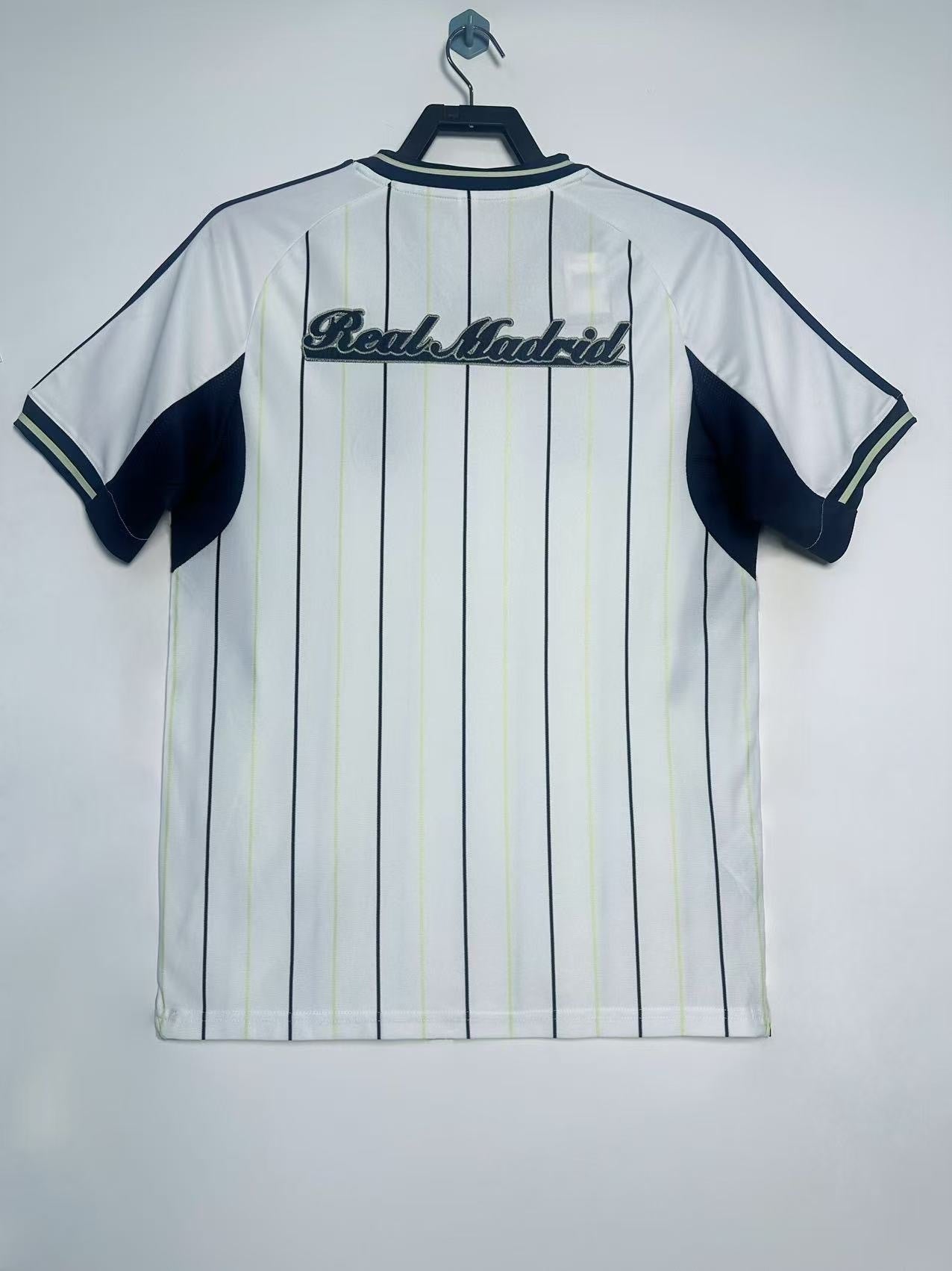 Camiseta retro de béisbol del Real Madrid para hombre - 2025