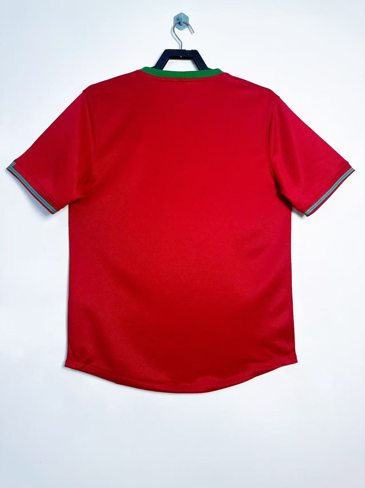 Man's Retro Jersey Portugal National Team - 2012