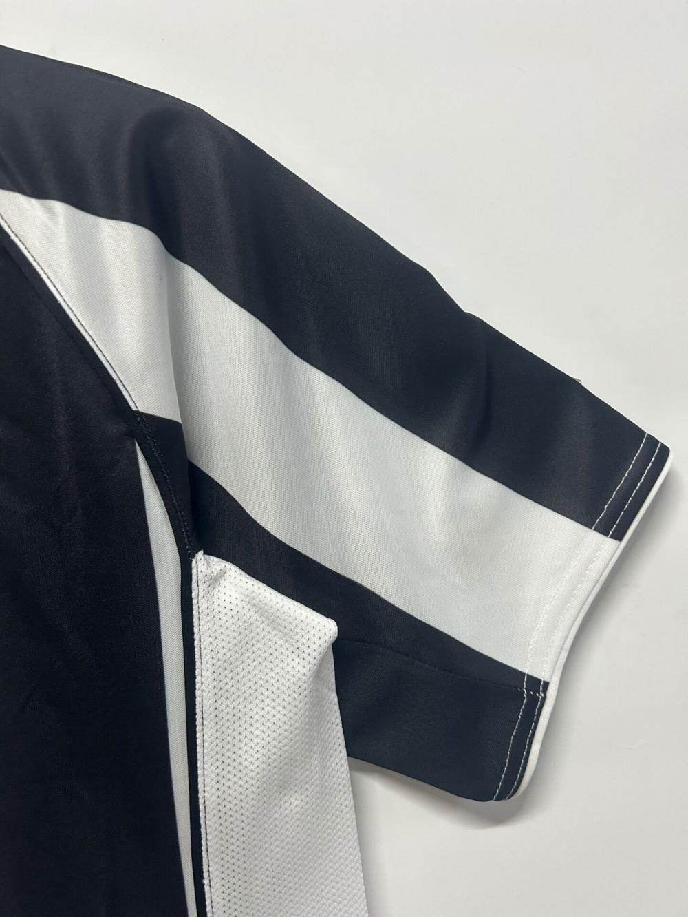 Camiseta retro de hombre Juventus Local - 2004/05