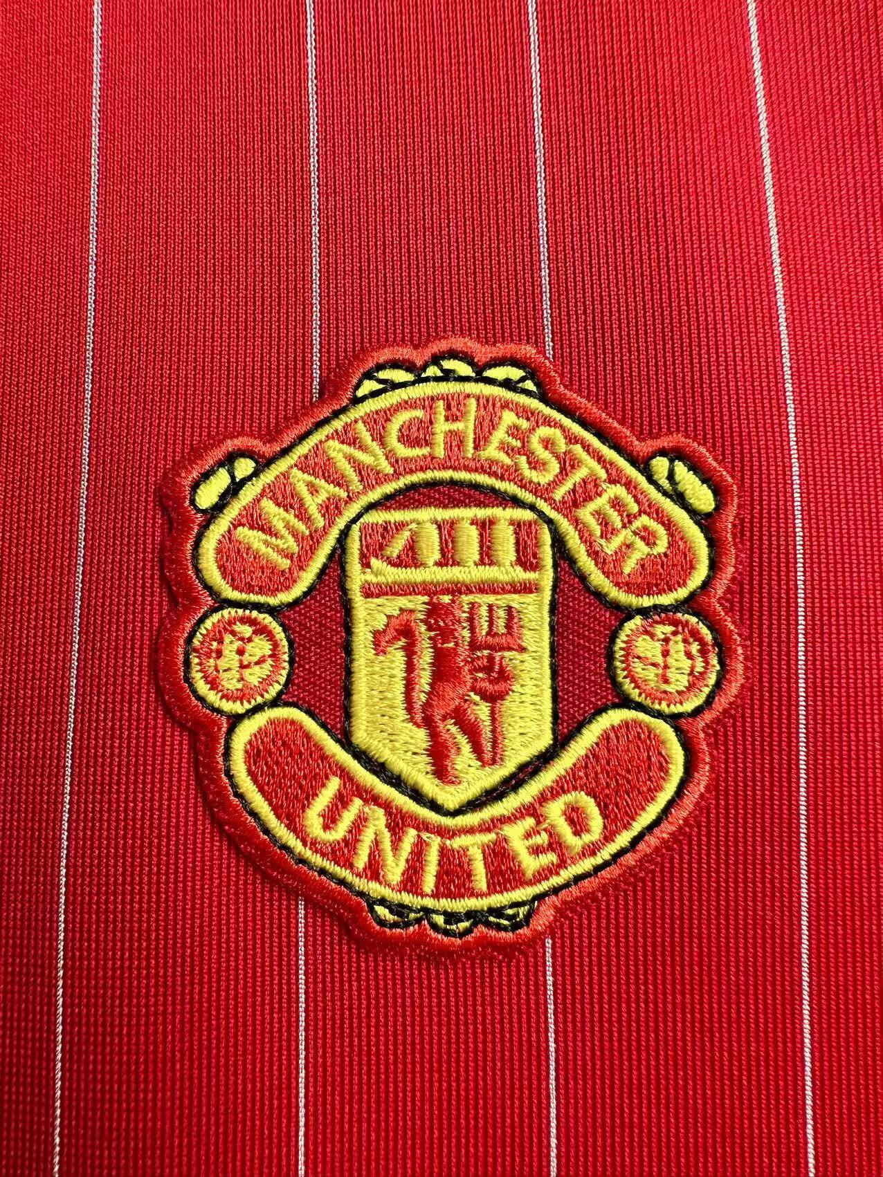 Man's Retro Jersey Manchester United Team Cultural Jersey Red - 2025/26