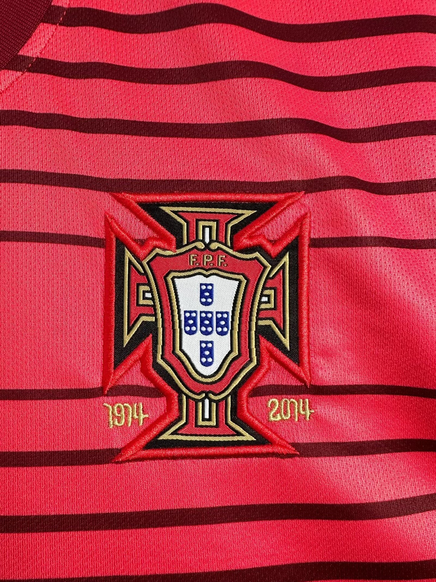 Man's Retro Jersey Portugal National Team - 2014
