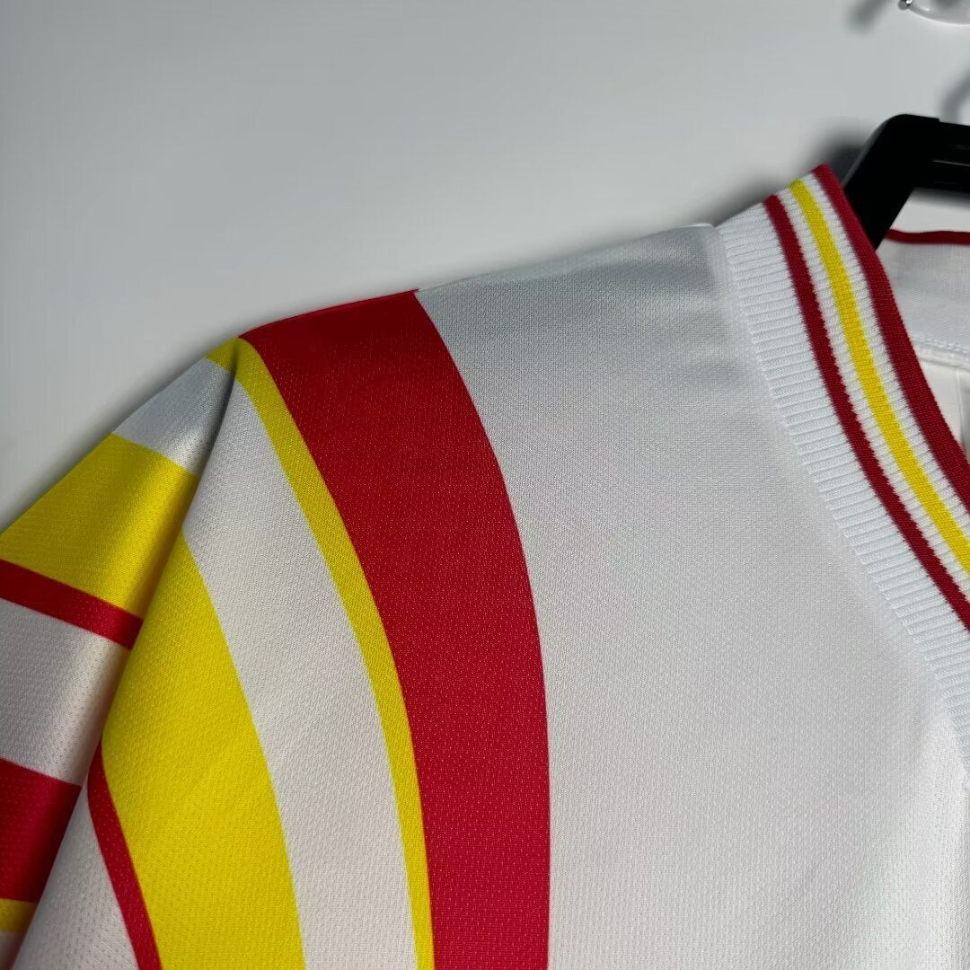 Man's Retro Jersey Spain National Team - 1996