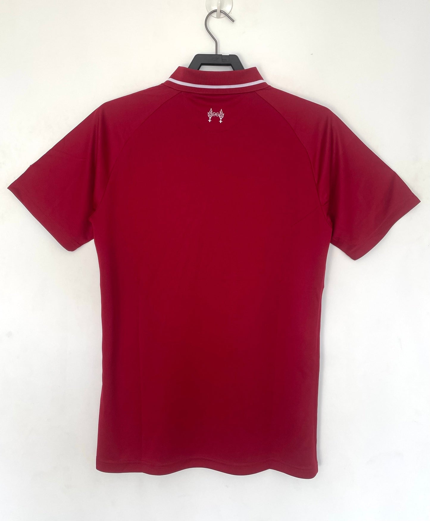 Camiseta retro de hombre del Liverpool Home - 2018/2019