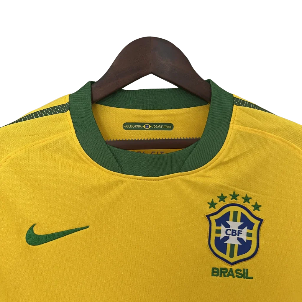 Maillot Homme Équipe Nationale Brésil Rétro 2010