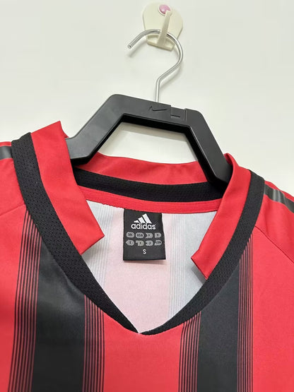 Camiseta retro de hombre del equipo de Milán - 2004/05