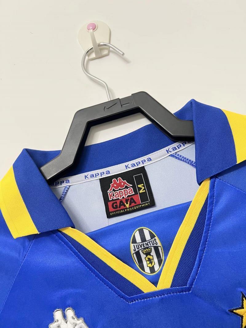 Camiseta retro de la Juventus para hombre - Temporada 1995/96